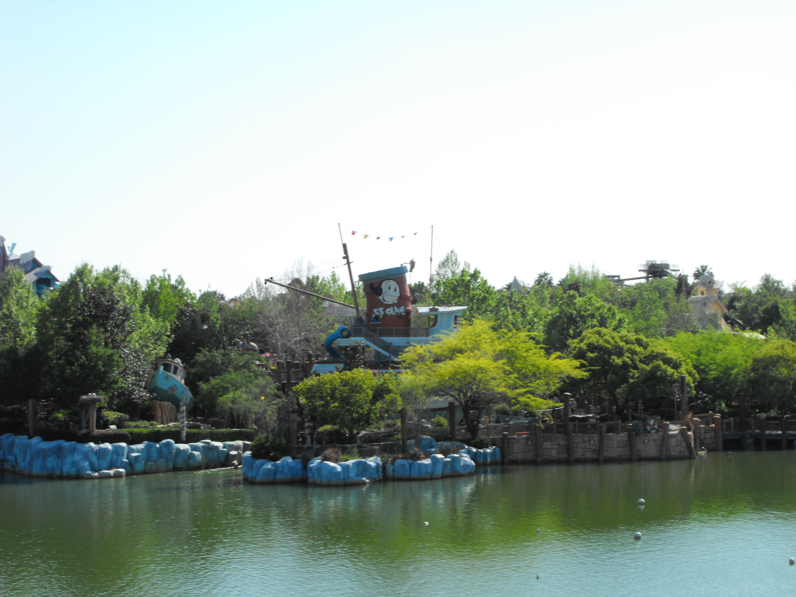 ./2011/Orlando Chorus Trip/Univer Islands 032511 0057.JPG